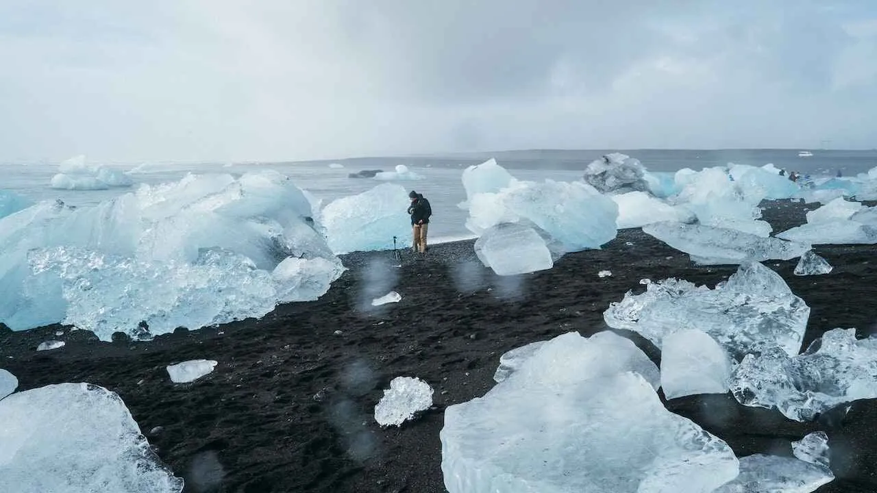 diamond beach iceland winter 