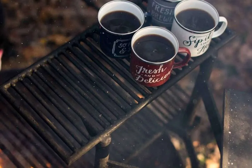 camping breakfast coffee